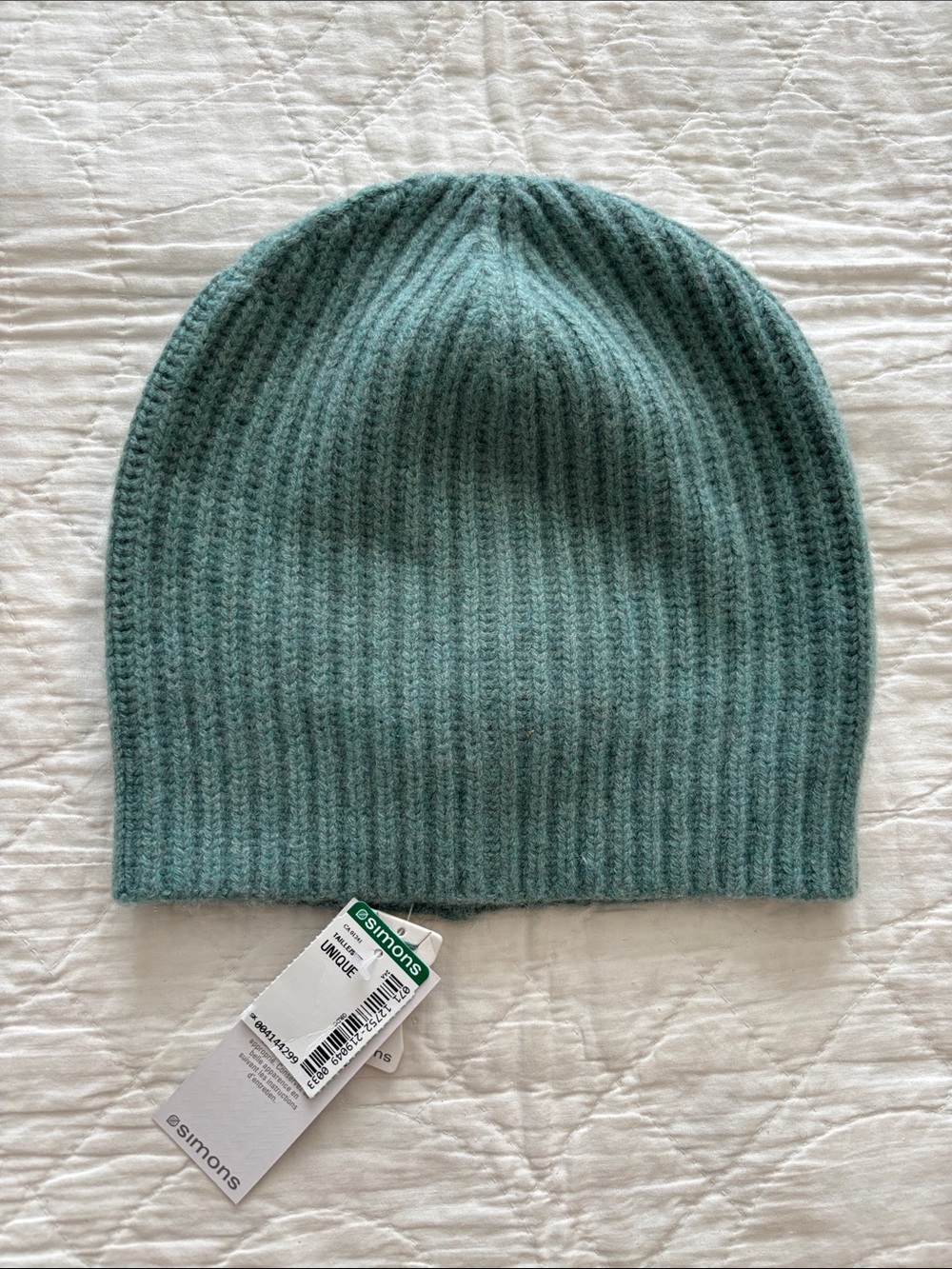 NWT Simon’s Cashmere Ribbed Beanie
